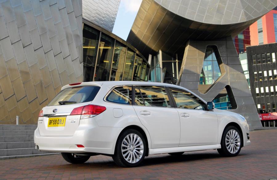  Subaru Legacy Tourer 2010 года  (фото 3 из 10)